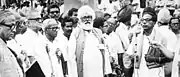 Harkishan Singh Surjeet, E.M.S Namboodiripad, B.T. Ranadive, Hare Krishna Konar, Jyoti Basu, Makineni Basavapunnaiah, Promode Dasgupta and many other CPI(M) leaders are standing here.