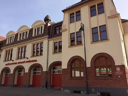 Nr.16 view from the street