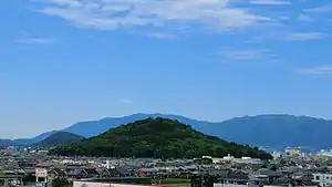 三俣蓮華岳から望む鷲羽岳