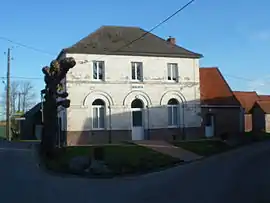 The town hall of Monchiet