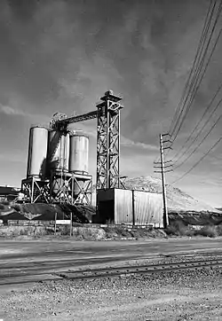 Cement plant at Monolith, California