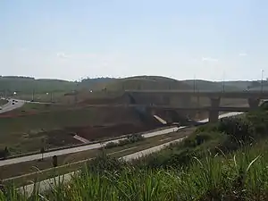A three-level interchange between the N2 national freeway and the M65 main road