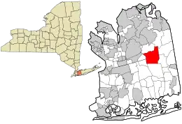 Location in Nassau County (left) and in New York state (right)