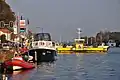 Ferry between Haarlemmermeer (left) and Kaag (right)