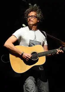 Niccolò Fabi performing in Trento in 2012