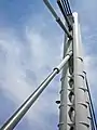 Hydraulic and suspension pier