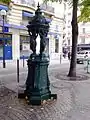 Paris XV, rue Alain Chartier, Wallace fountain