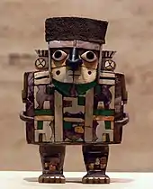 Mosaic figurine of a noble man (Wari); 7th-9th century; wood, shell, stone and silver; height: 10.2&nbsp;cm; Kimbell Art Museum (Fort Worth, Texas, USA)