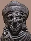 statue portrait
