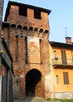 Entrance to the castle.