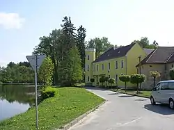 Popelín Castle, today an elementary school