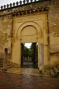 Puerta de los Deanes