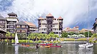 Pullman Putrajaya Lakeside Hotel