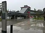 Start of linkway at station Entrance B.