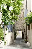 An alley in Saint-Cannat
