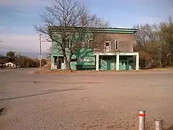 Shamrock Museum

 Building from 1927, said to be an abandoned auto dealership.