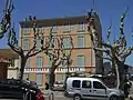 Old gendarmerie station; popular spot for photographs (cf. Le Gendarme de Saint-Tropez)