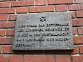 Commemorative plaque reminding on the synagogue.