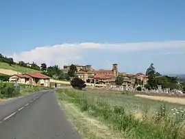 The road into Theizé