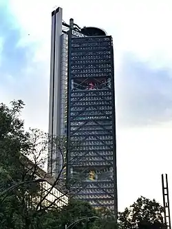 Rogers Stirk Harbour + Partners and Legorreta + Legorreta: Torre BBVA Bancómer (2015)