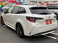 Corolla Touring W×B (ZRE211W, Japan)