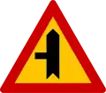 K-28αJunction with a side-road from the left