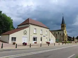 The town hall in Varenne-Saint-Germain
