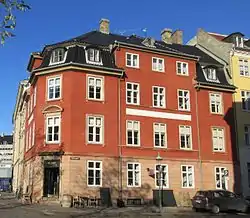Sundorph House