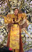 &nbsp;VietnamAn applied Ao Dai combined with the rear propeller, inspired by Hue art paintings