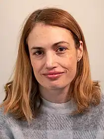 Photo of Lisa Seitz-Gruwell, smiling