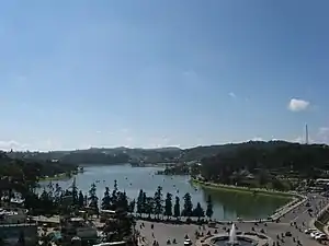 Xuân Hương Lake in the city center